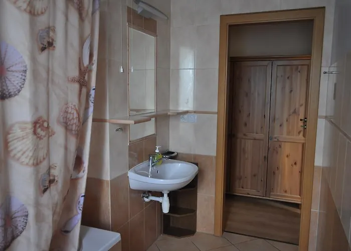 W Starym Sadzie Farm stay *