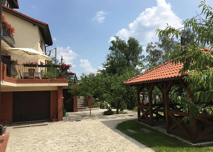 Farm stay W Starym Sadzie